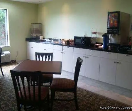 Ambassador Inn & Suites 